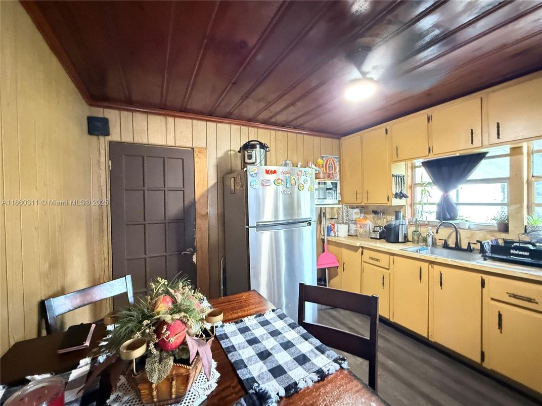 Dining room, Interior, Kitchen