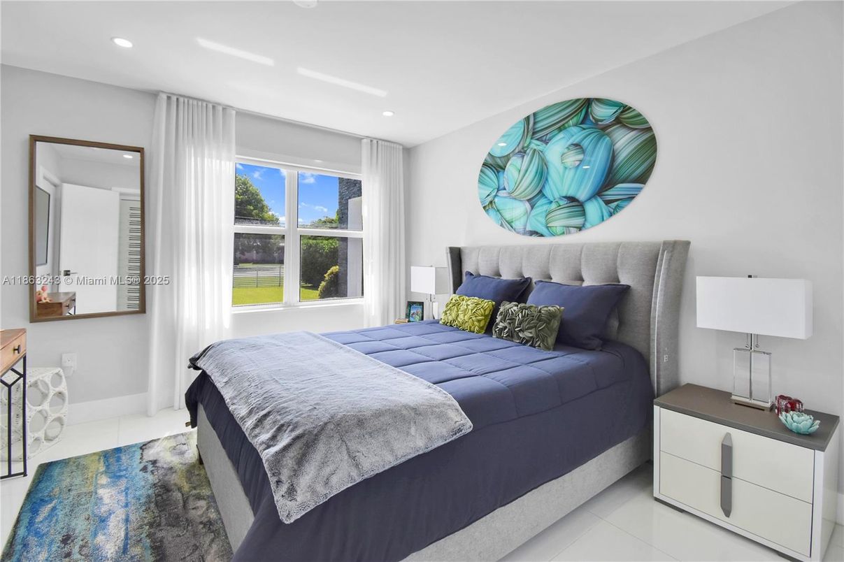 Bedroom, Interior, Recessed Lighting