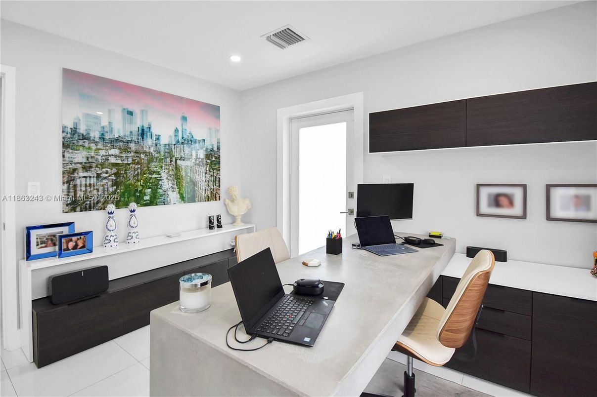 Home Office, Interior, Recessed Lighting