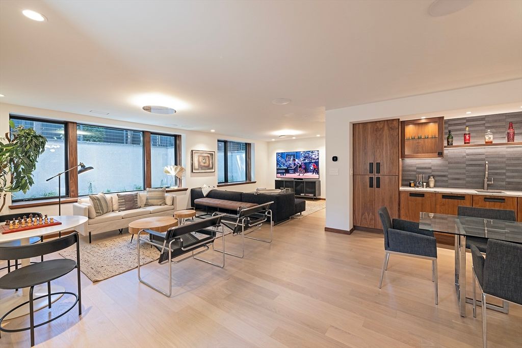 Dining room, Interior, Kitchen, Living room, Recessed Lighting, Wood Texture Flooring