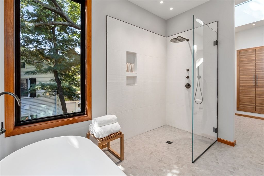Bathroom, Free Standing Baths, Glass Shower, Interior, Recessed Lighting