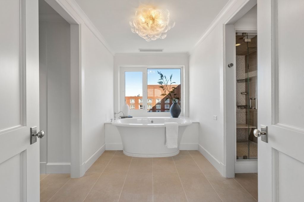Bathroom, Free Standing Baths, Interior
