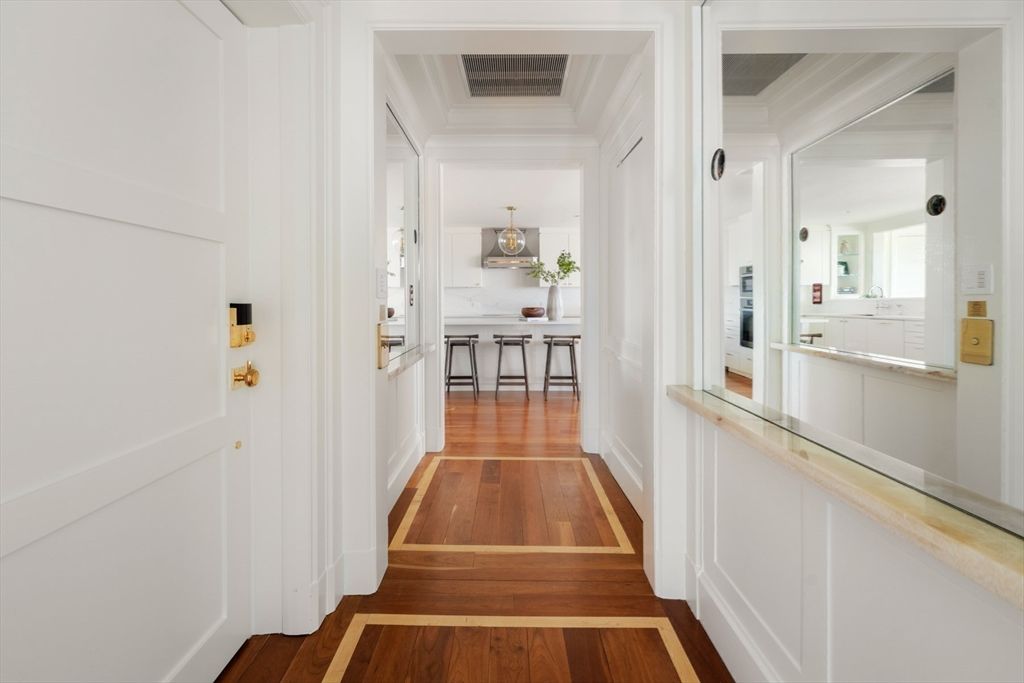 Interior, Kitchen, Pendant Lights, Wood Texture Flooring