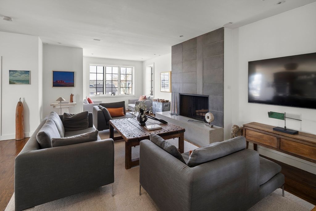 Fireplace, Interior, Living room, Recessed Lighting, Wood Texture Flooring