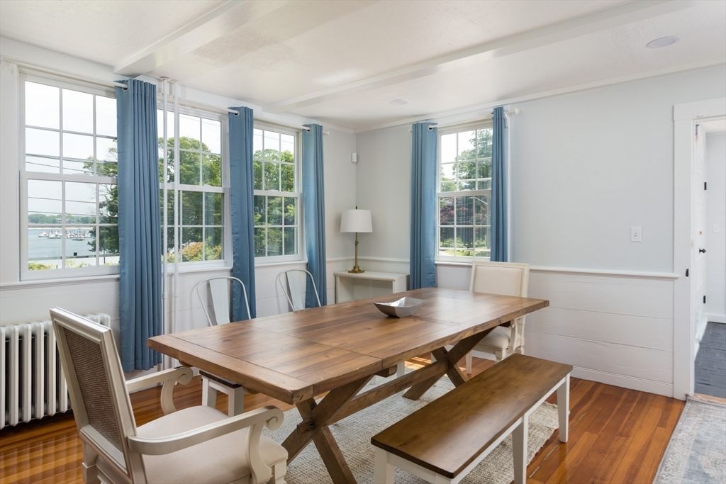 Dining room, Interior, Wood Texture Flooring