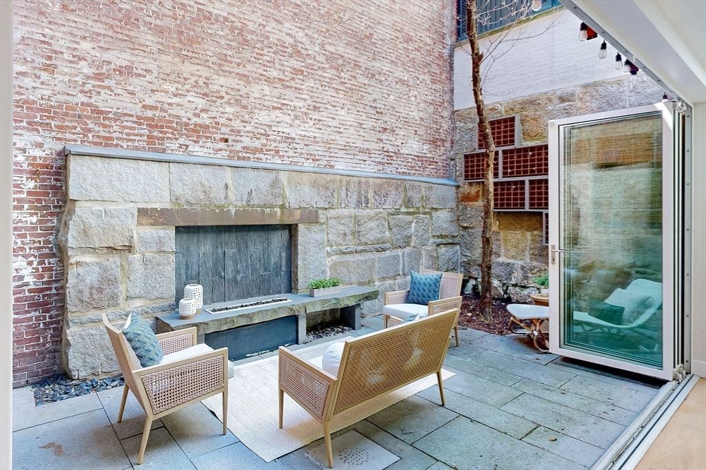 Exterior, Fireplace