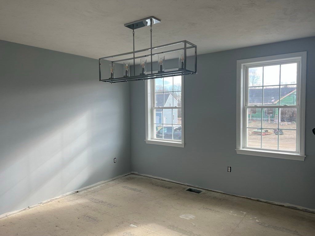 Empty room, Interior, Pendant Lights