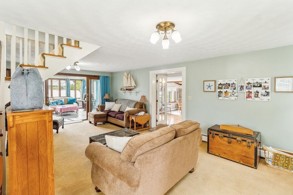 Interior, Living room