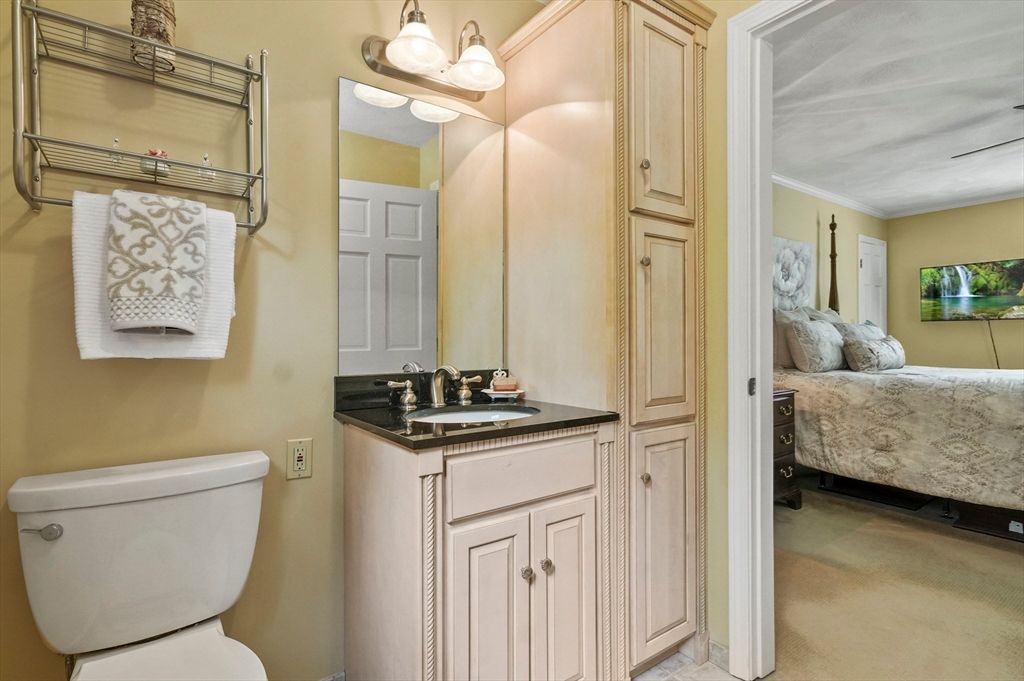 Bathroom, Bedroom, Interior