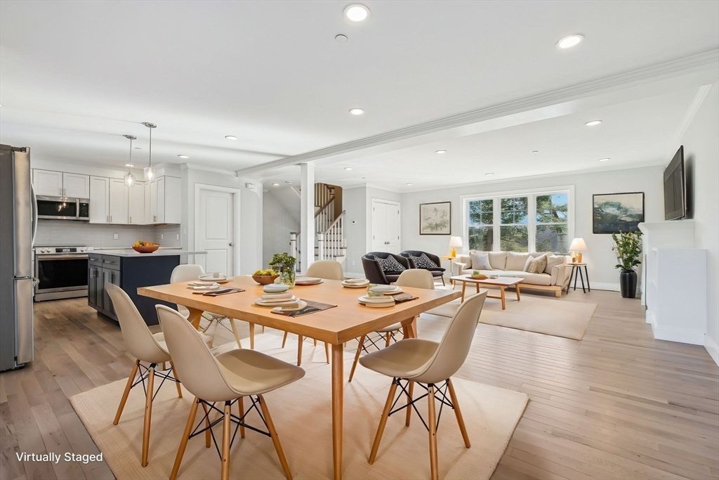 Dining room, Interior, Kitchen, Living room, Pendant Lights, Recessed Lighting, Stainless Steel Appliances, Wood Texture Flooring