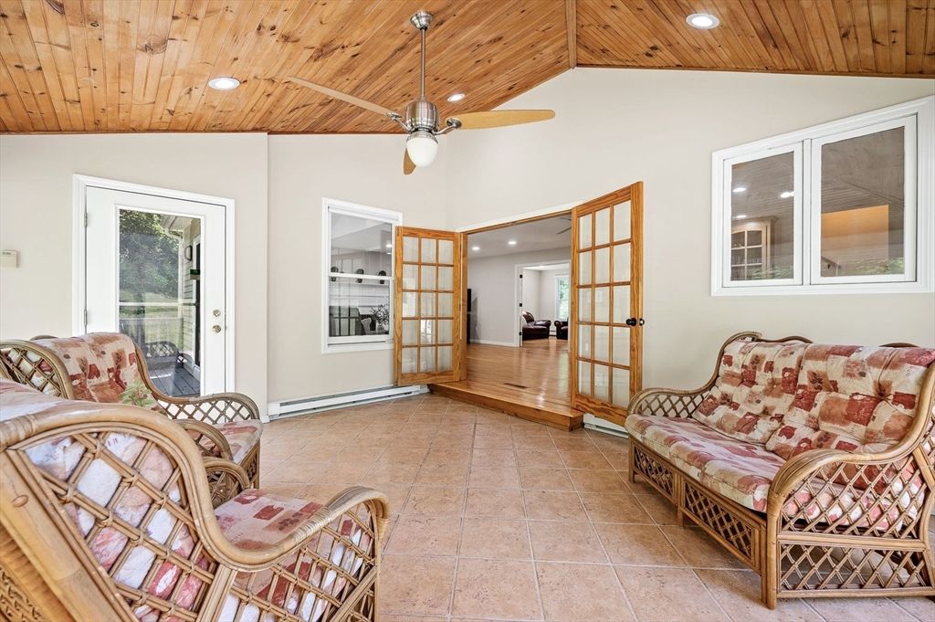 Interior, Recessed Lighting, Wooden Ceilings