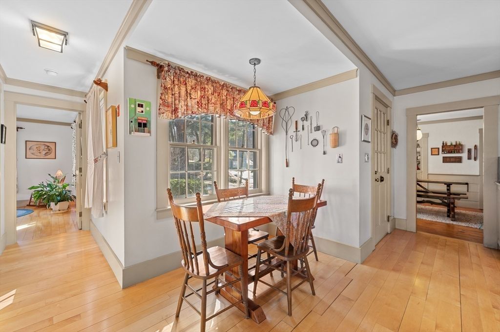 Dining room, Interior, Pendant Lights, Wood Texture Flooring