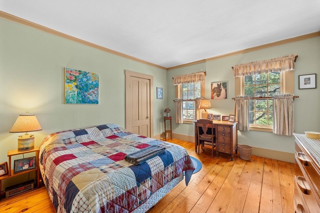 Bedroom, Home Office, Interior, Wood Texture Flooring
