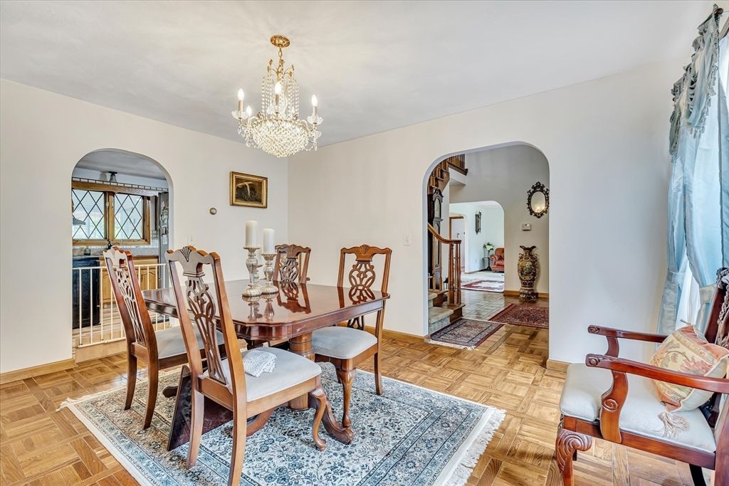 Chandelier, Dining room, Interior, Wood Texture Flooring