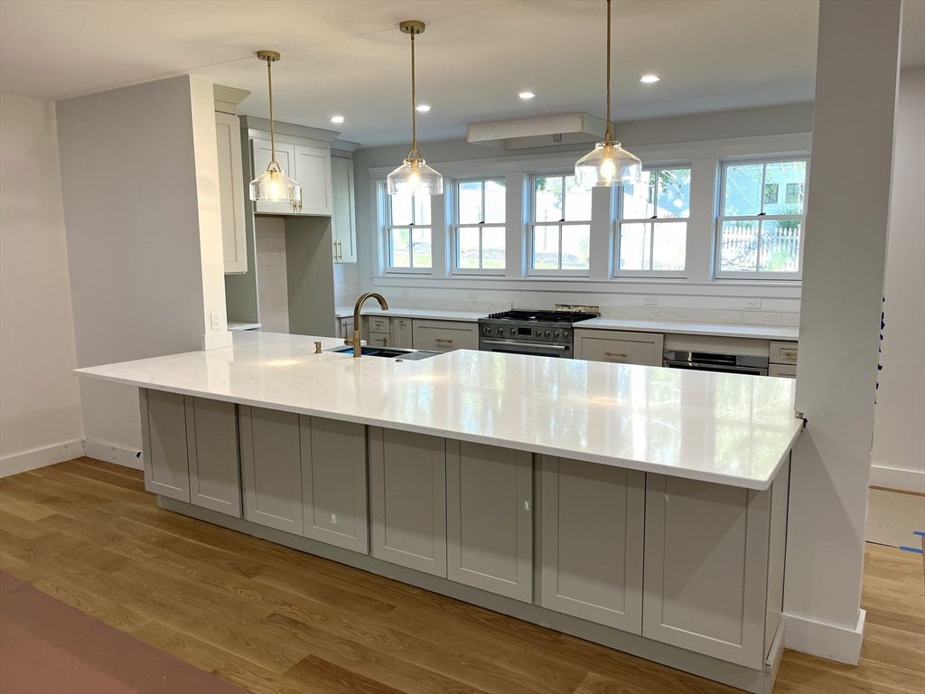 Interior, Kitchen, Pendant Lights, Recessed Lighting, Wood Texture Flooring