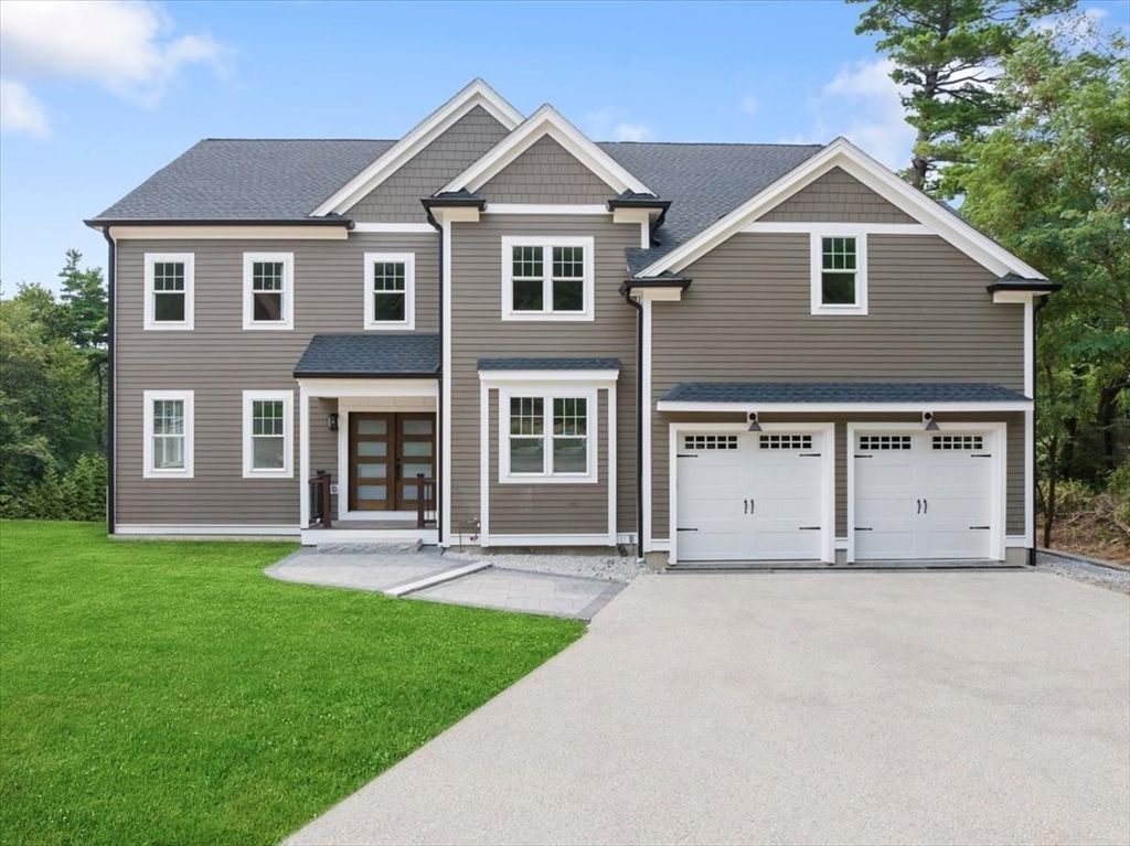 Attached, Exterior, Facade, Farmhouse