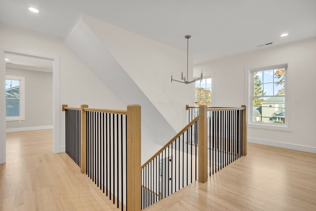 Interior, Pendant Lights, Recessed Lighting, Wood Texture Flooring