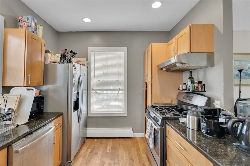 Interior, Kitchen, Recessed Lighting, Wood Texture Flooring