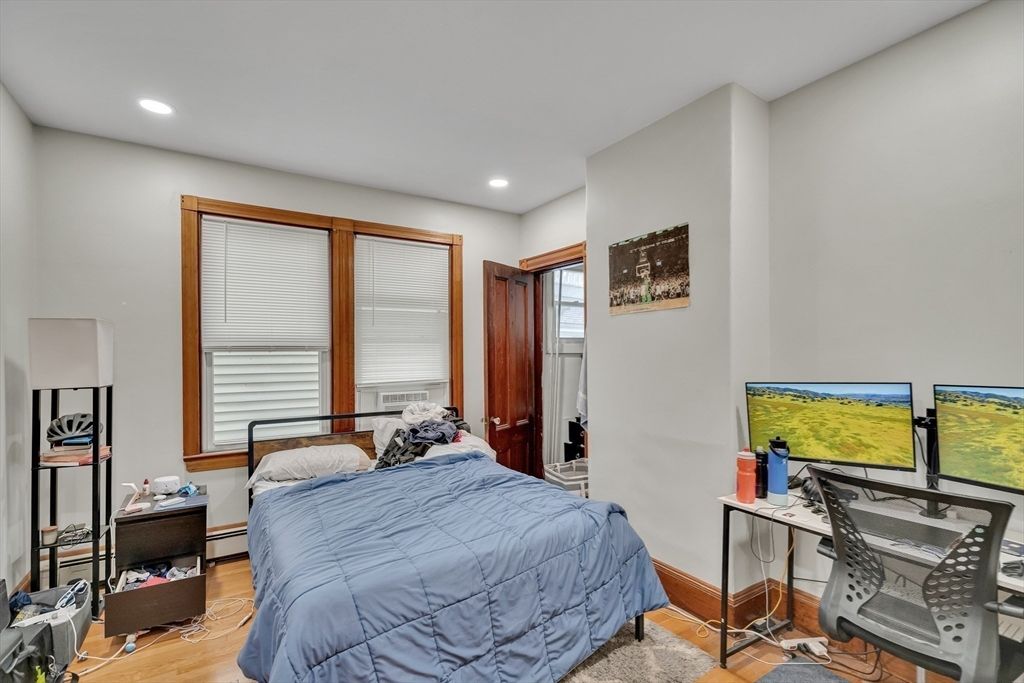 Bedroom, Home Office, Interior, Recessed Lighting, Wood Texture Flooring