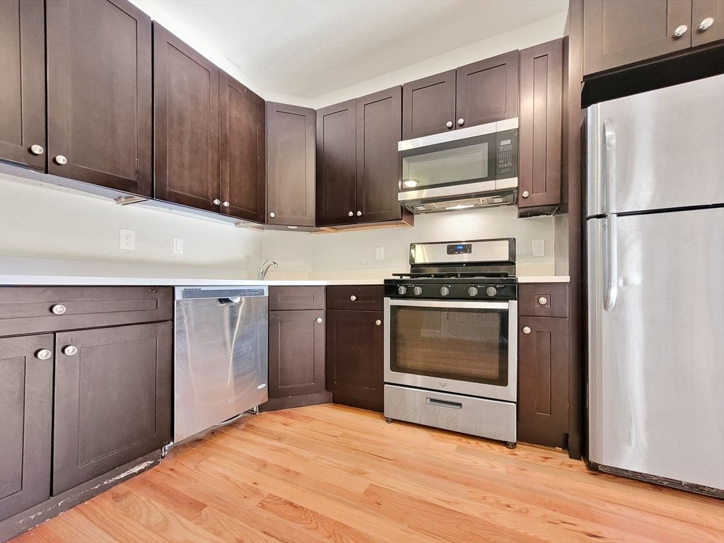 Interior, Kitchen, Stainless Steel Appliances, Wood Texture Flooring
