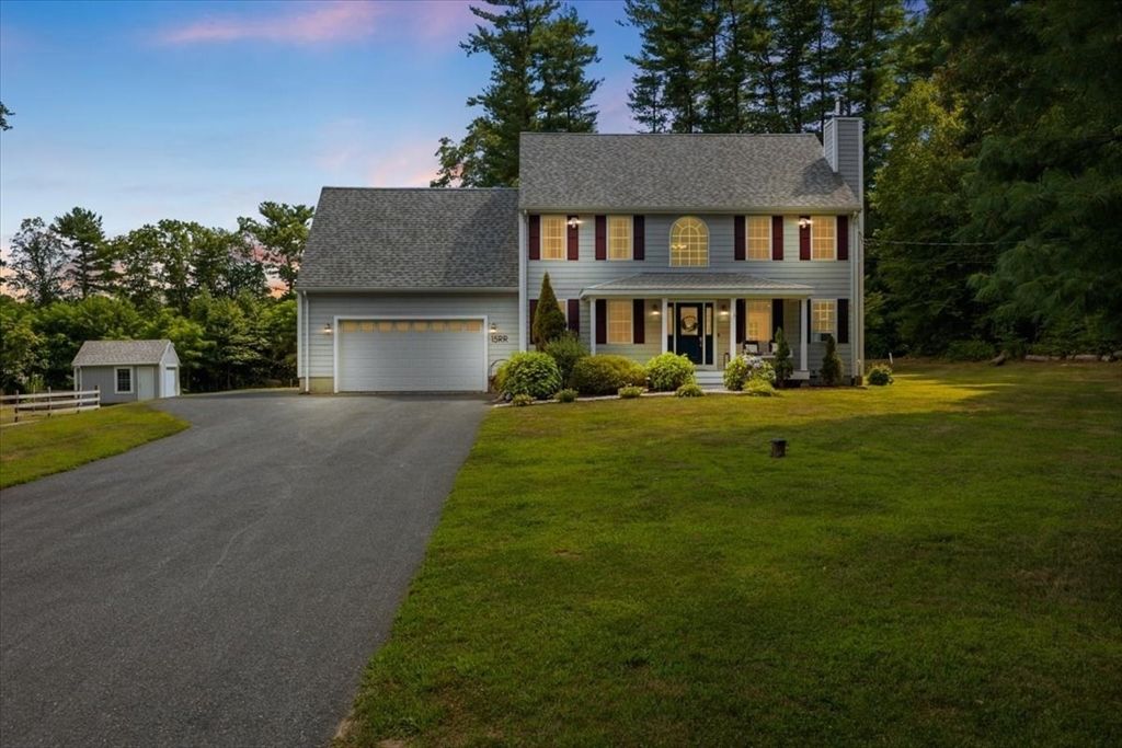 Attached, Backyard, Exterior, Facade, Georgian