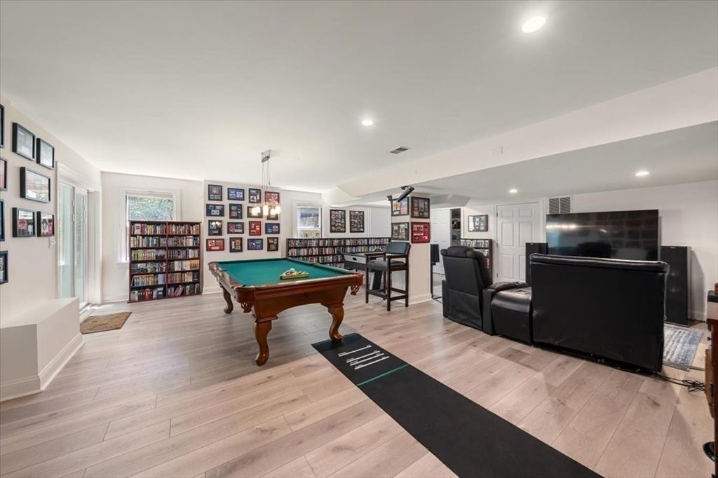 Billiard Table, Game Room, Interior, Pendant Lights, Recessed Lighting, Wood Texture Flooring