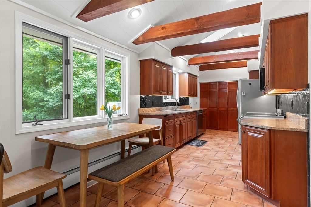 Dining room, Interior, Kitchen, Recessed Lighting, Wooden Beams