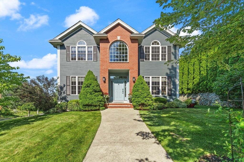 Exterior, Facade, Brick Facade, Brick Traditional
