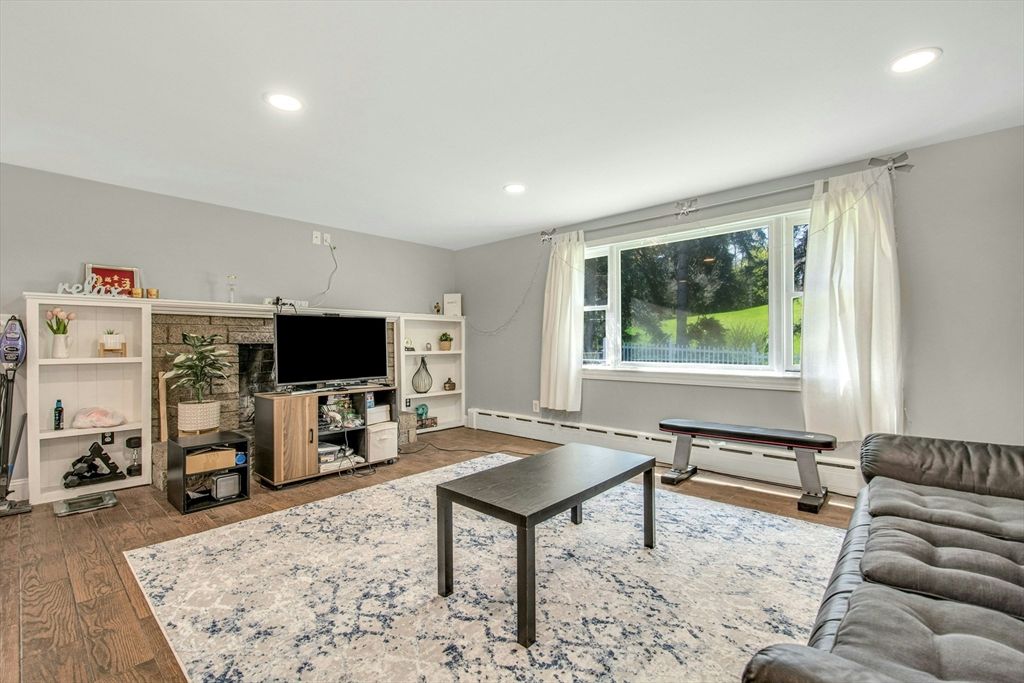 Game Room, Interior, Recessed Lighting, Wood Texture Flooring