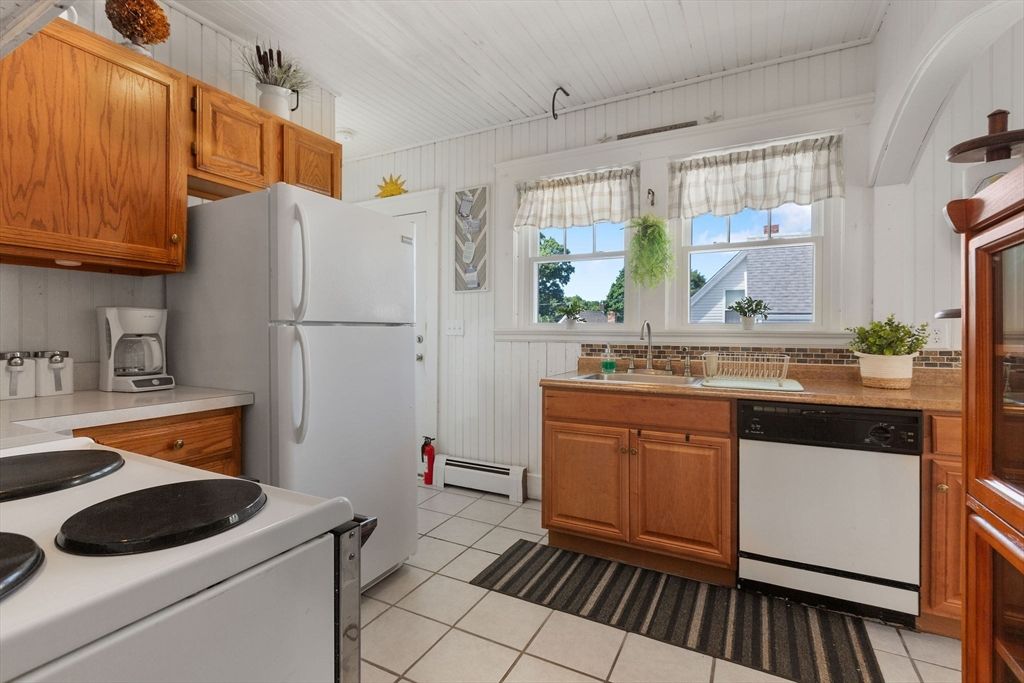 Interior, Kitchen
