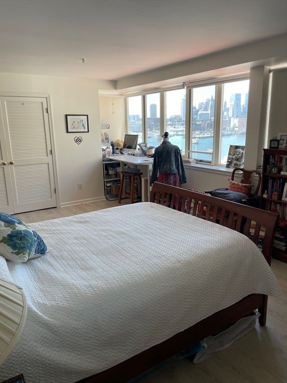 Bedroom, Interior, Water