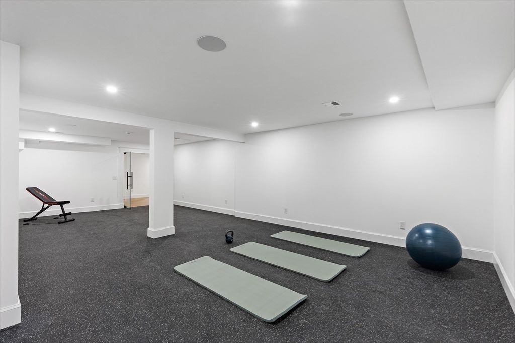 Fitness Equipment, Interior, Recessed Lighting