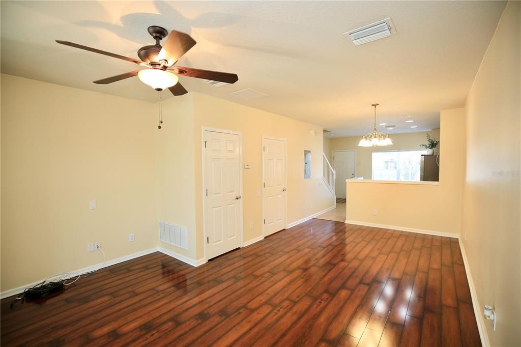 Chandelier, Empty room, Interior, Pendant Lights, Wood Texture Flooring