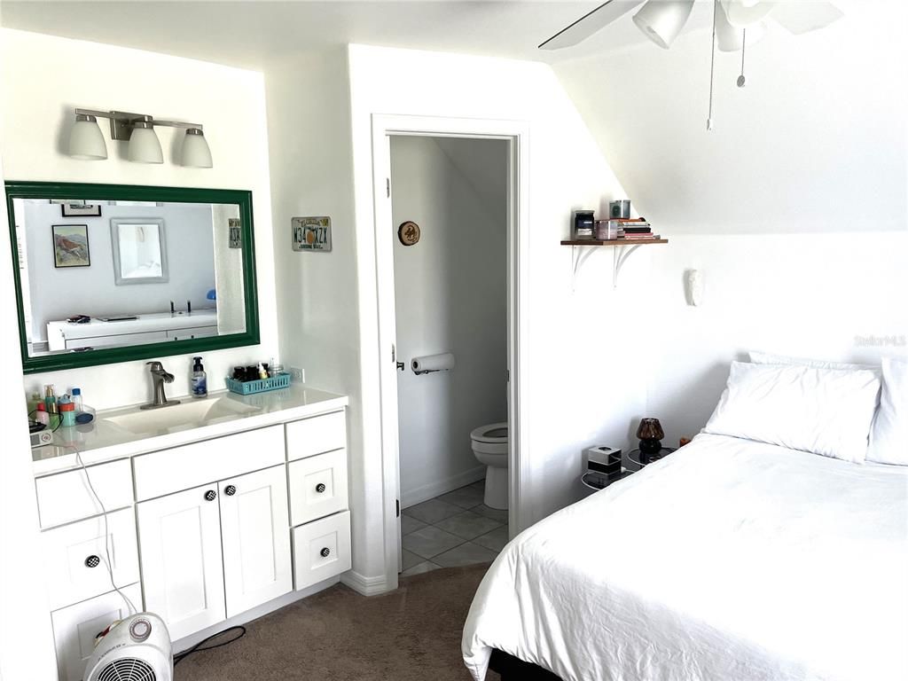 Bathroom, Bedroom, Interior