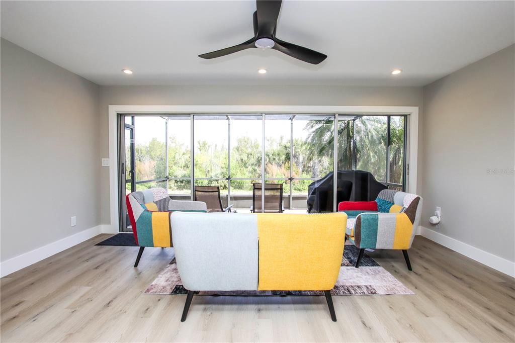 Interior, Living room, Recessed Lighting, Wood Texture Flooring