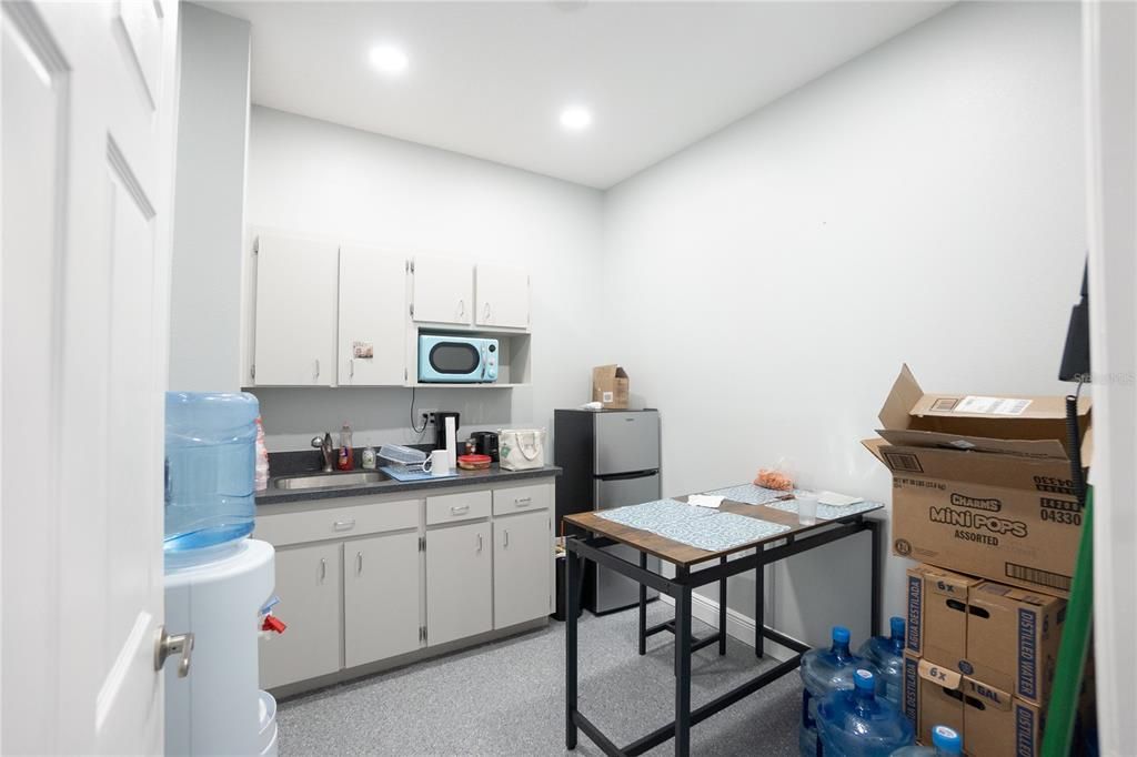 Interior, Recessed Lighting