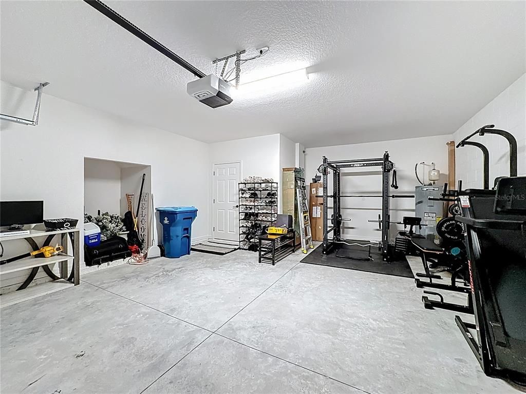 Fitness Equipment, Garage, Interior