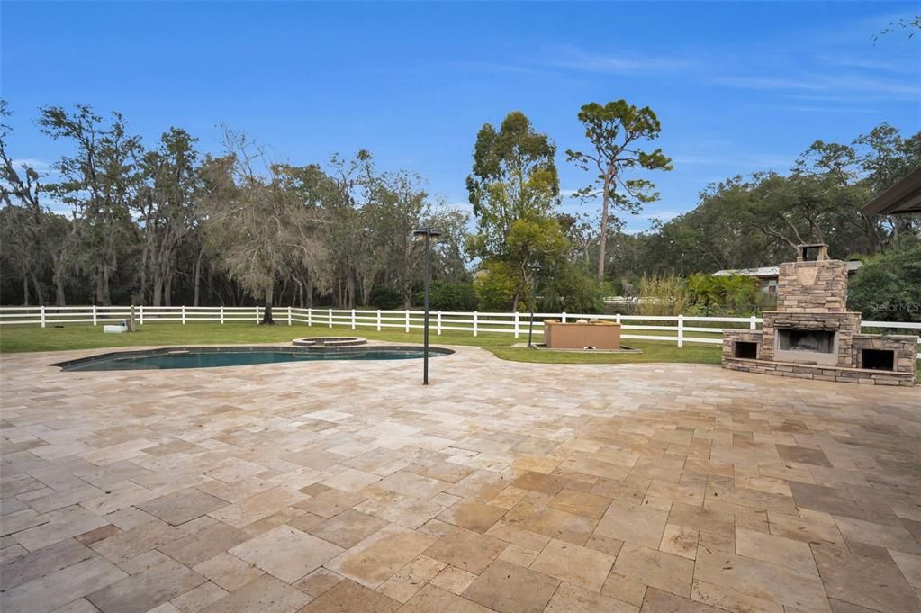 Exterior, Fireplace, Pool