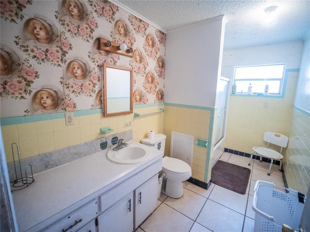 Bathroom, Interior