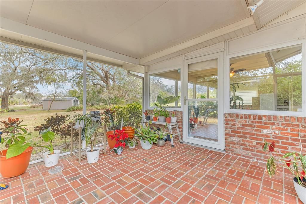 Exterior, Sun Room