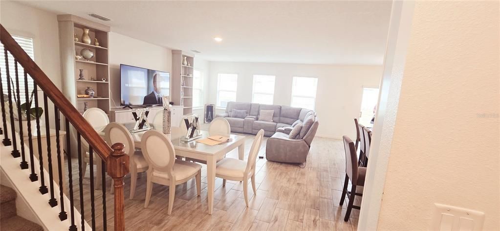 Dining room, Interior, Living room, Recessed Lighting, Wood Texture Flooring