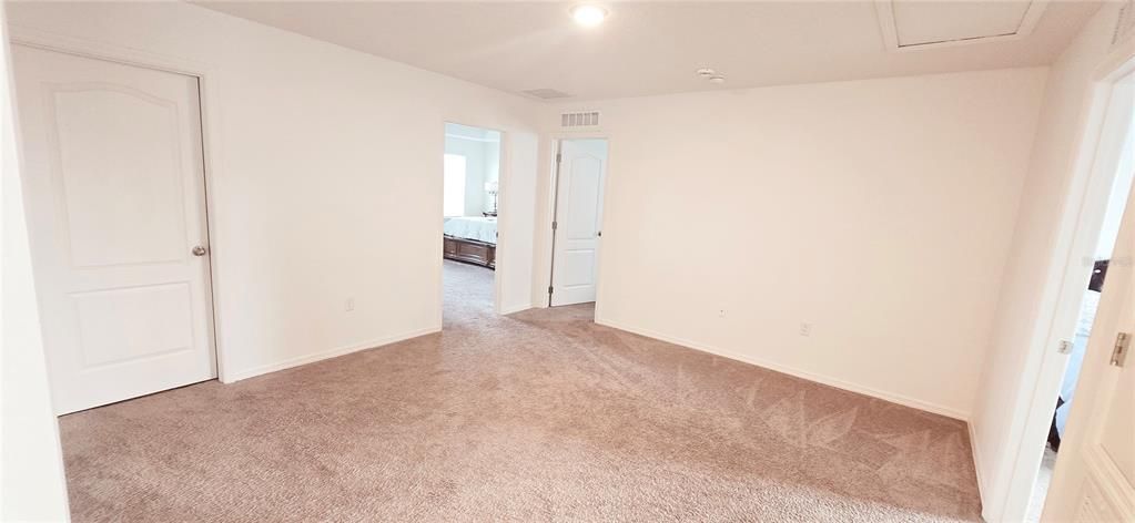 Bedroom, Empty room, Interior, Recessed Lighting