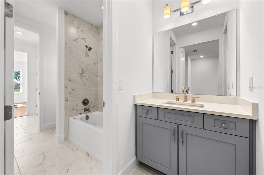 Bathroom, Interior, Marble, Marble Walls, Recessed Lighting
