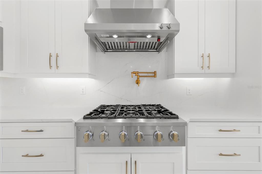 Interior, Kitchen, Stainless Steel Appliances