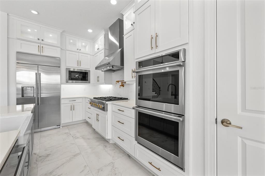Interior, Kitchen, Marble, Recessed Lighting, Stainless Steel Appliances
