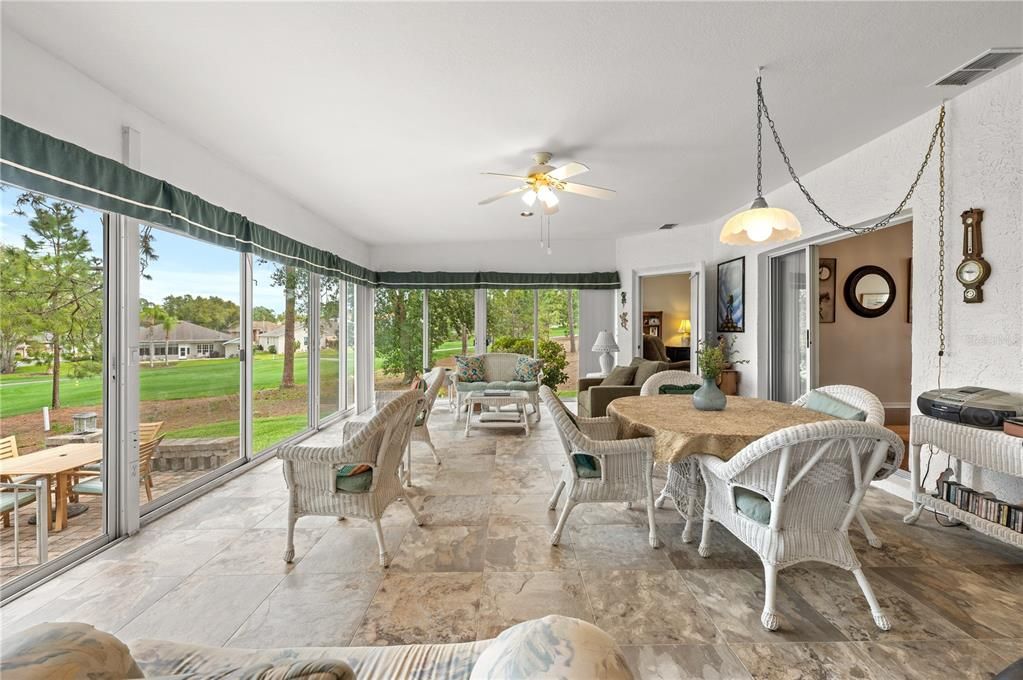 Dining room, Interior, Pendant Lights, Sun Room
