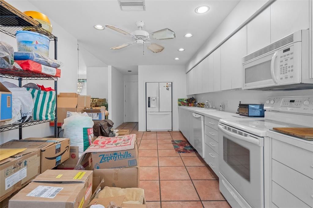 Interior, Kitchen, Recessed Lighting