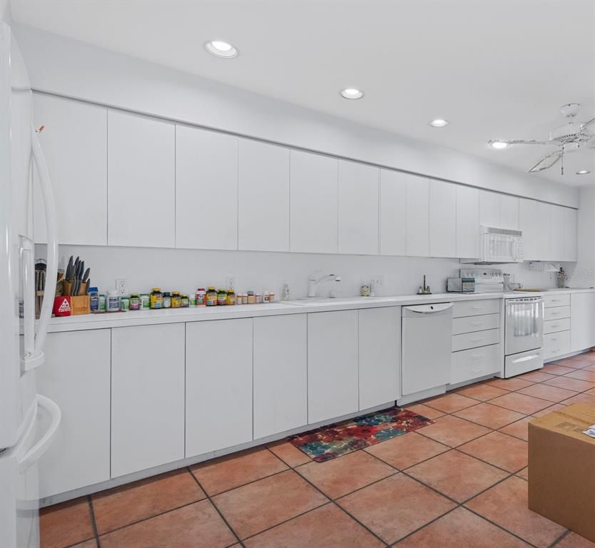 Interior, Kitchen, Recessed Lighting