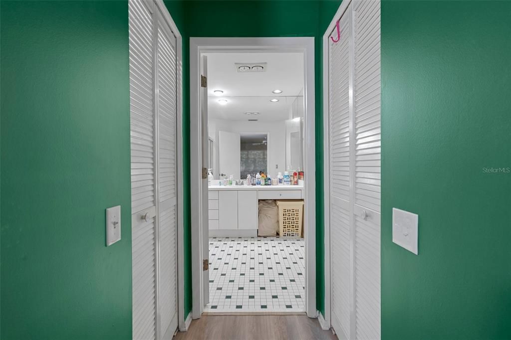 Bathroom, Interior, Recessed Lighting, Wood Texture Flooring