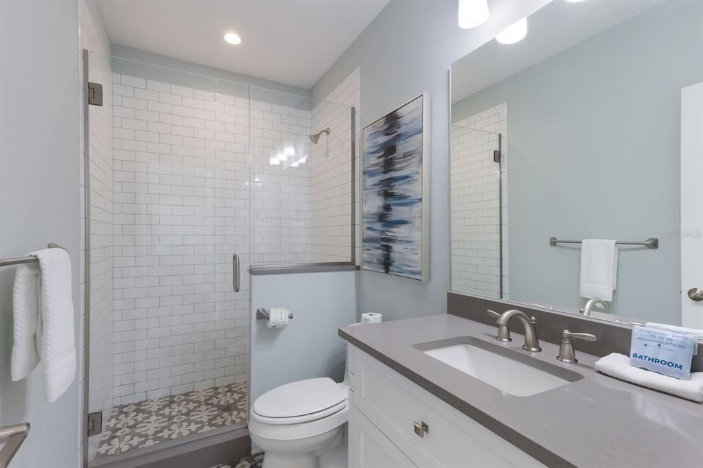 Bathroom, Interior, Recessed Lighting